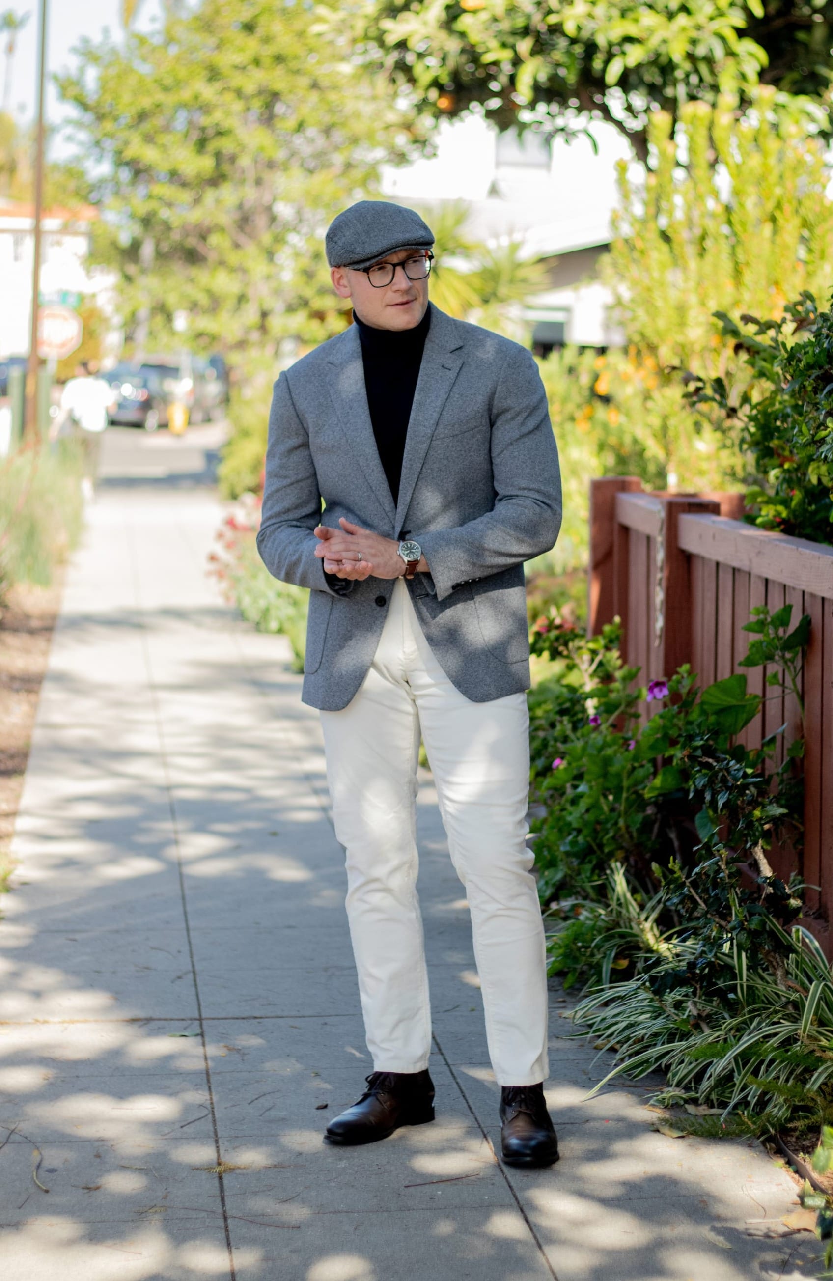 White Pants Outfit Ideas for Men (14 Ways to Style)