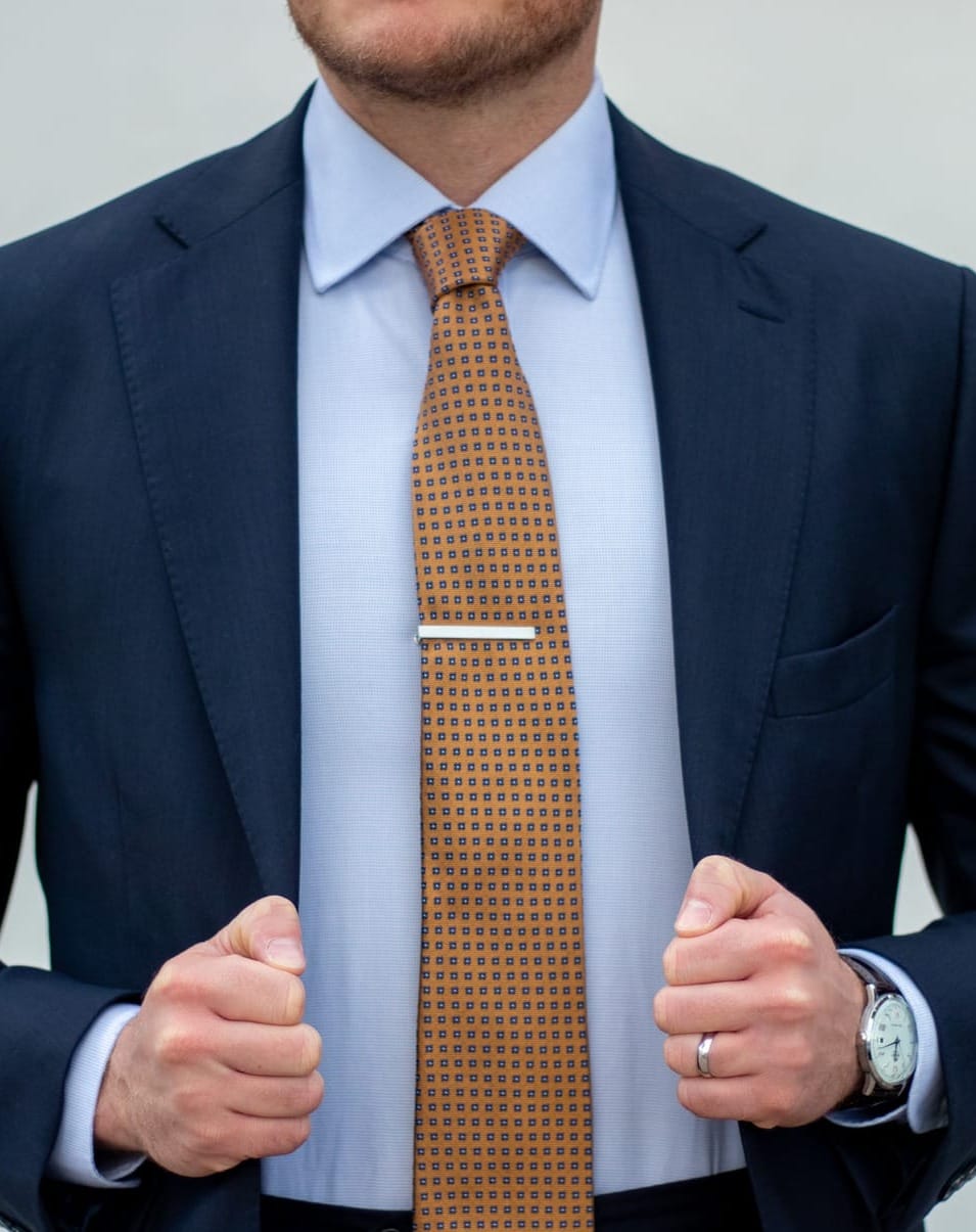 How to Wear a Tie Clip