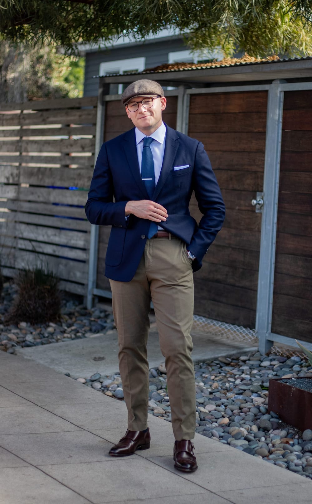 11 Green Pants Outfit Ideas for Men